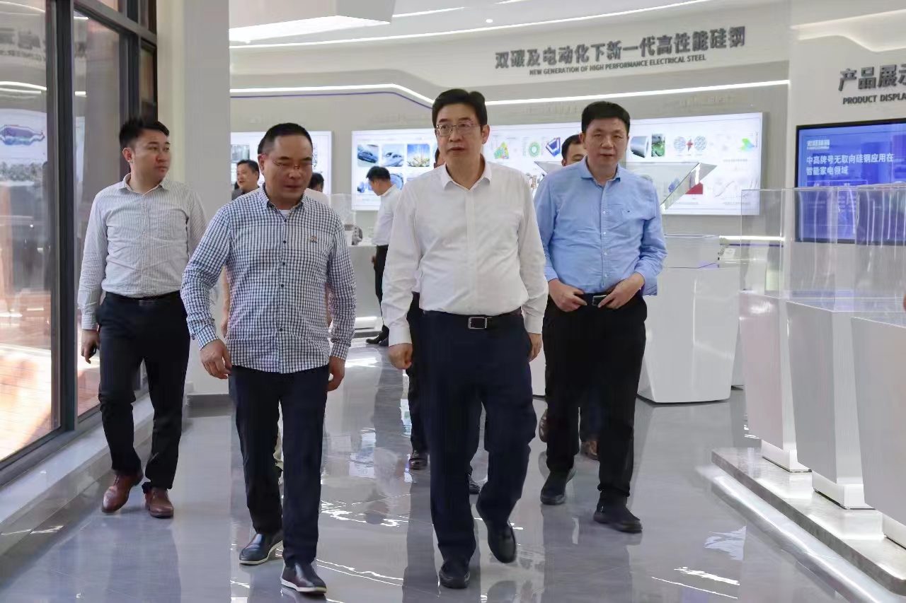 2023年10月，湖南省政协党组成员、秘书长邓群策莅临湖南宏旺调研