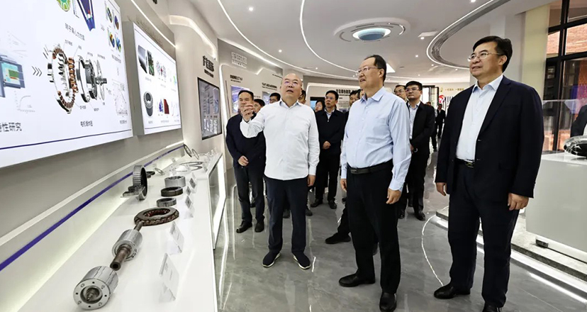 2024年11月，湖南省委副书记、省长毛伟明一行莅临湖南宏旺调研